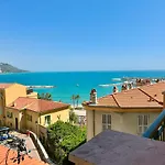 Le St Julien Terrasse Vue Mer Exceptionnelle